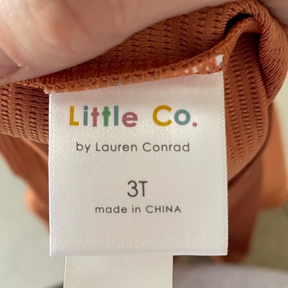 Little Co. by Lauren Conrad Boys Swim Long Sleeve Rashguard Orange Size 3T NWOT - Picture 4 of 4